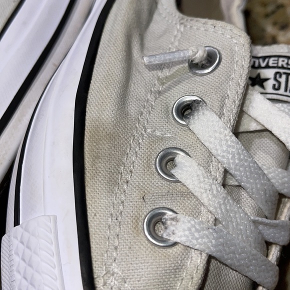 Converse - Picture 5 of 11